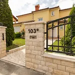 Apartman Mario
